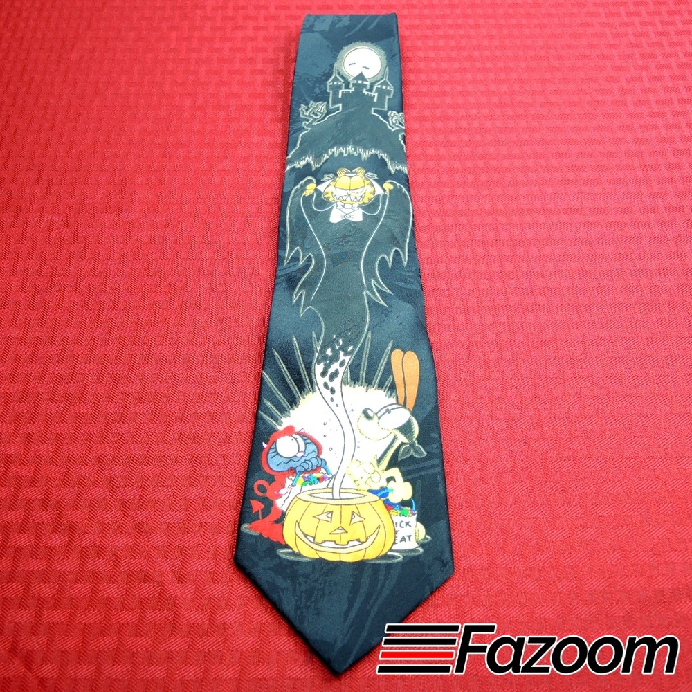 Garfield & Odie Halloween Polyester Necktie